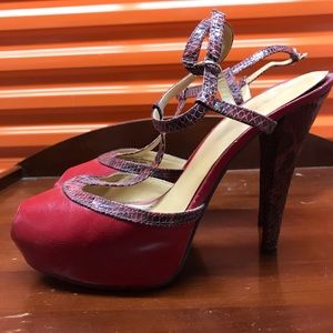 Nine West red peep toe platform